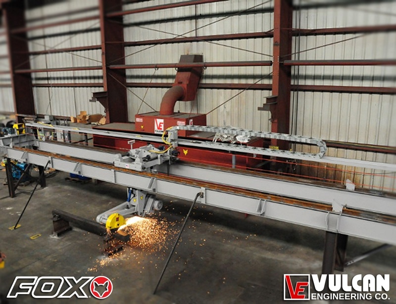 Esmeril suspendido Fox de Vulcan Engineering para desbaste de piezas fundidas