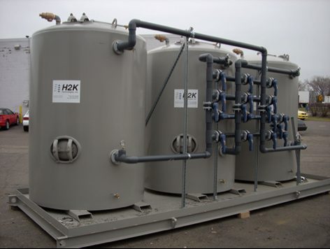Skid con tres estanques de carbon activado H2K Technologies para remocion de PFAS